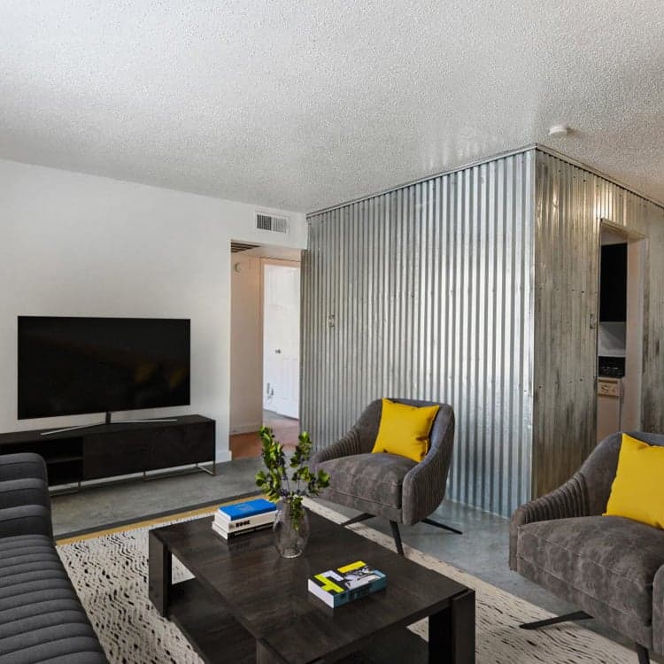 6806a7eac8acdda3e95d6986_Crash-Pads