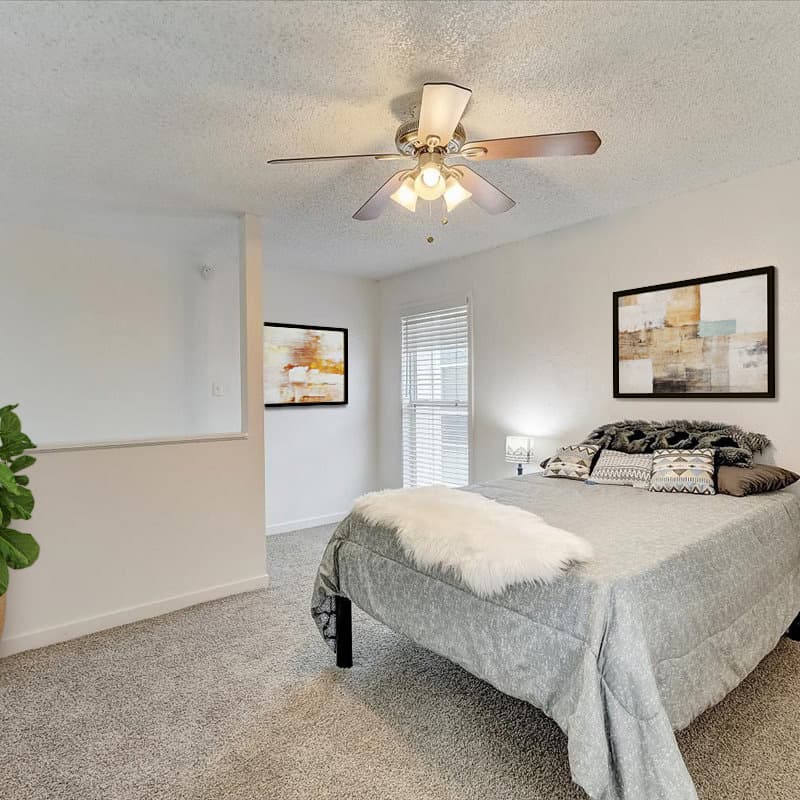 6806ad43441ca3918e93e5fb_9-W-Hickory-St-018